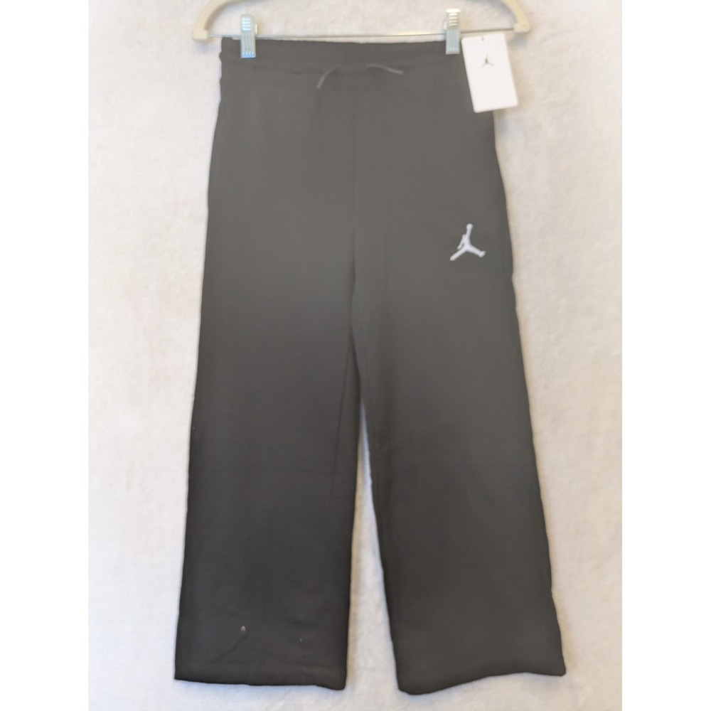 NEW Jordan Sweatpants Girl's M Black Wide Leg Jumpman Logo Fleece